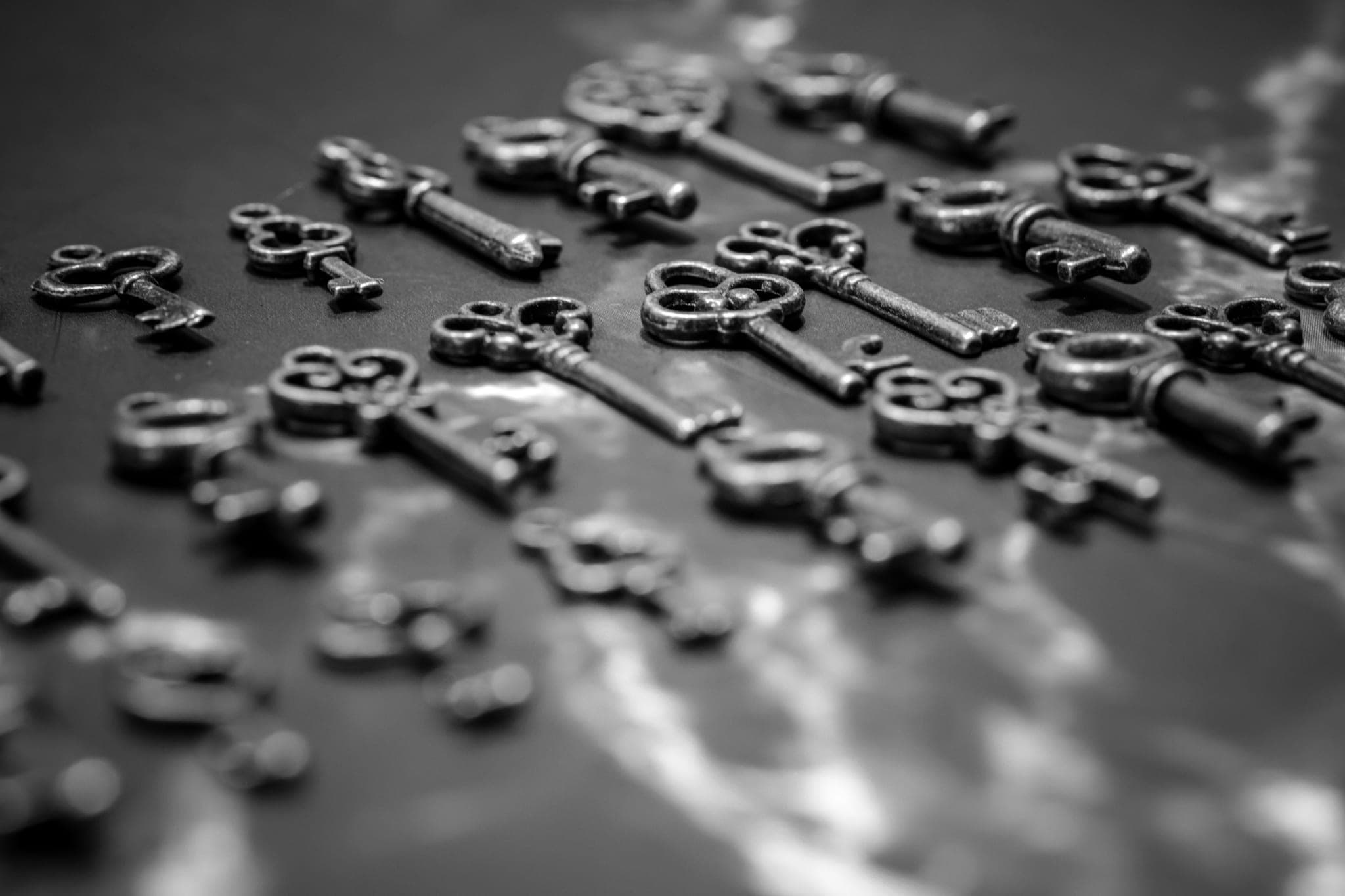 A scattered set of old keys